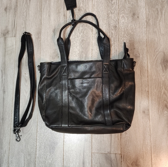 Berkely Leather Laptop Bag Black - Picture 3 of 16